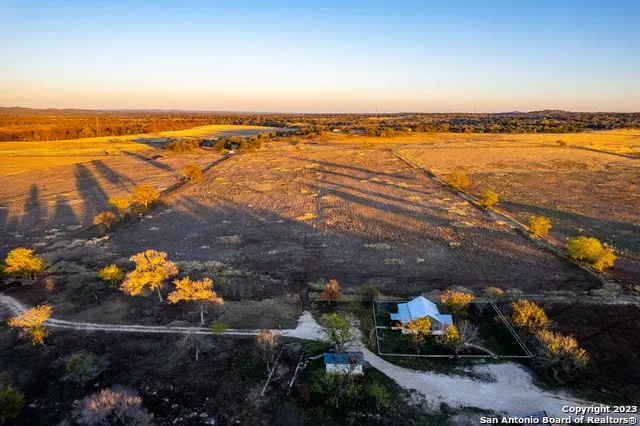 46 Fm 1621 Comfort, TX 78013