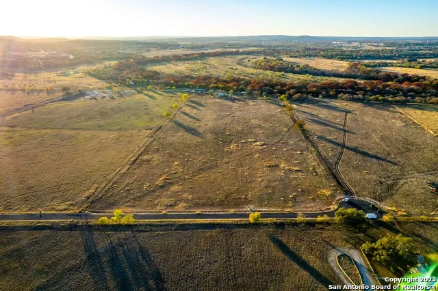 46 Fm 1621 Comfort, TX 78013