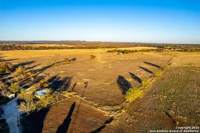 46 Fm 1621 Comfort, TX 78013