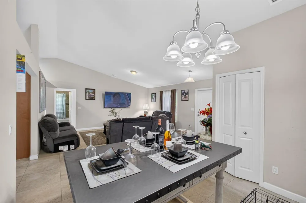 1016 CHERYL ROAD Haverhill, FL 33417