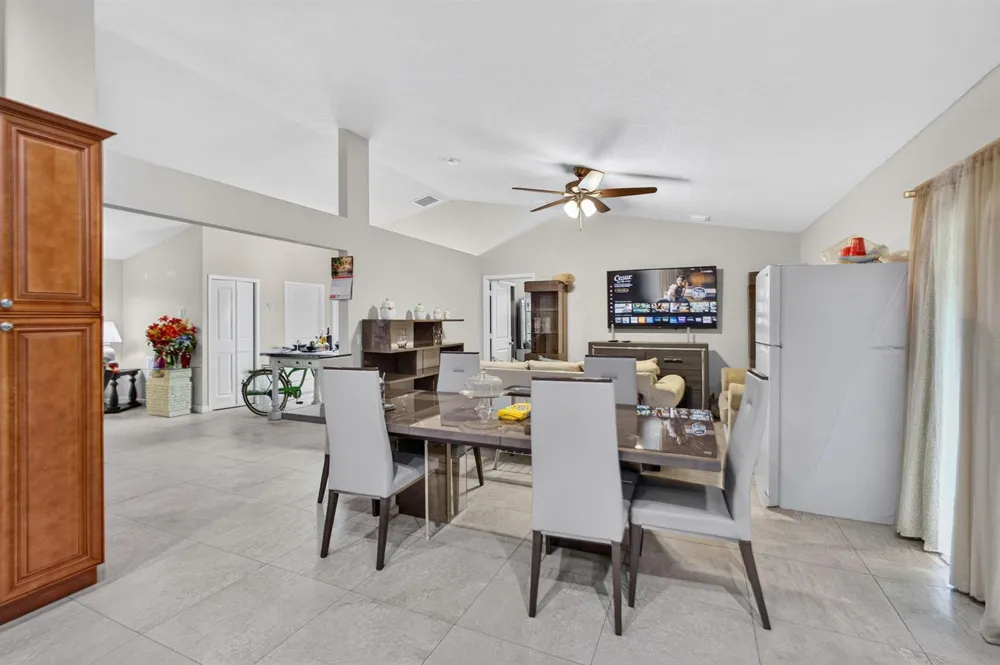 1016 CHERYL ROAD Haverhill, FL 33417