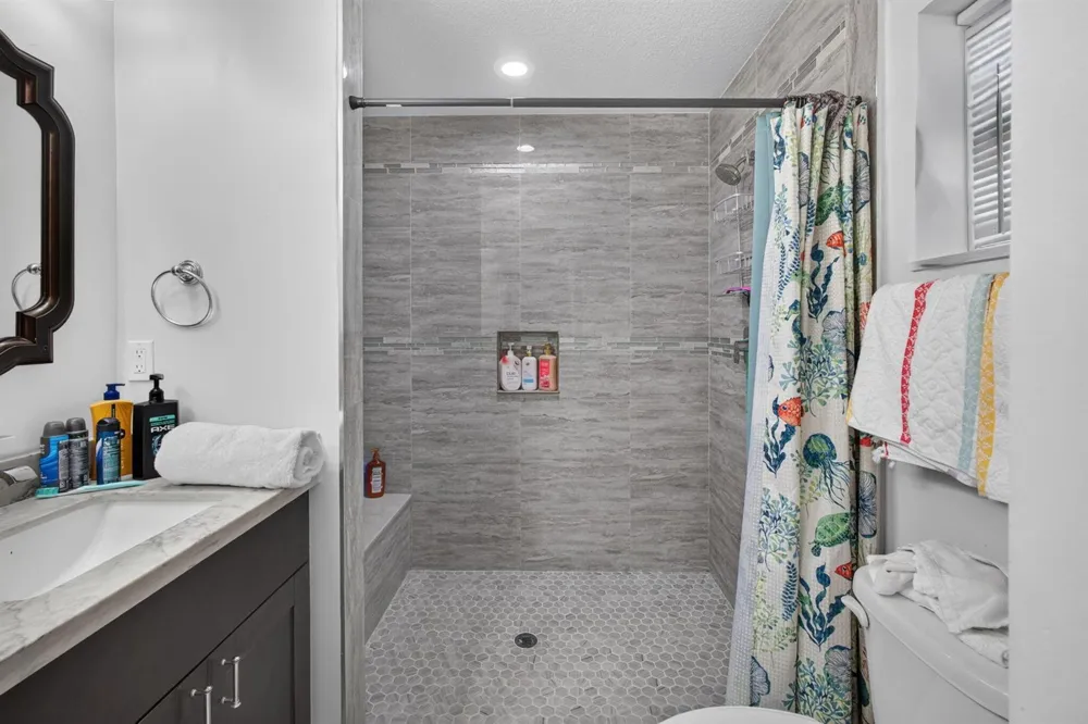 1016 CHERYL ROAD Haverhill, FL 33417