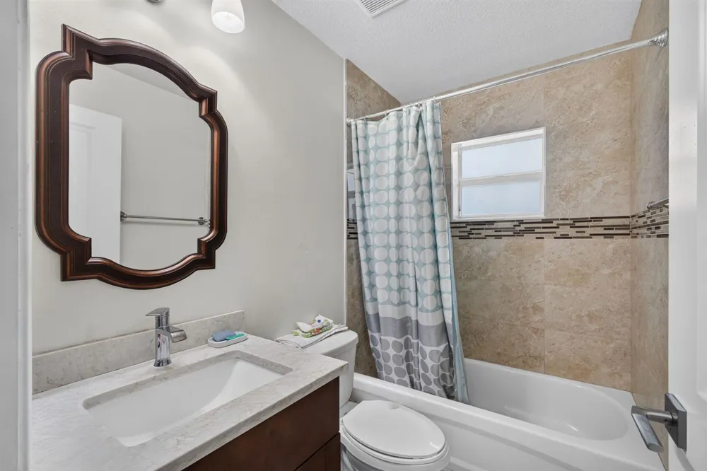 1016 CHERYL ROAD Haverhill, FL 33417
