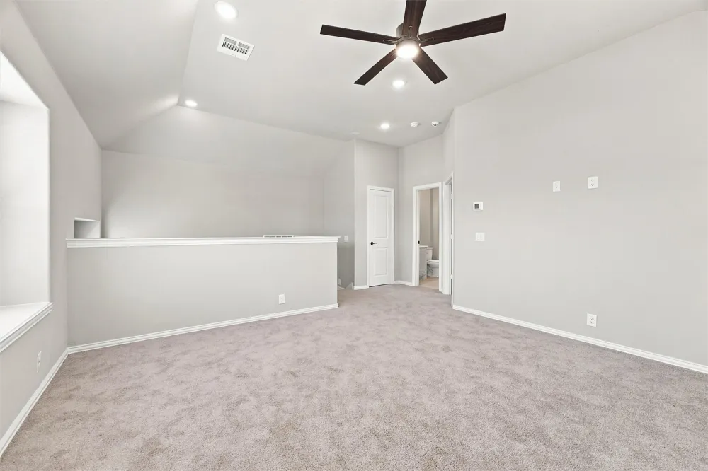 5225 Rowlan Row Midlothian, TX 76065