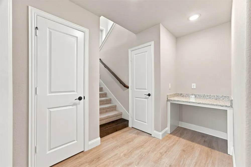 5225 Rowlan Row Midlothian, TX 76065