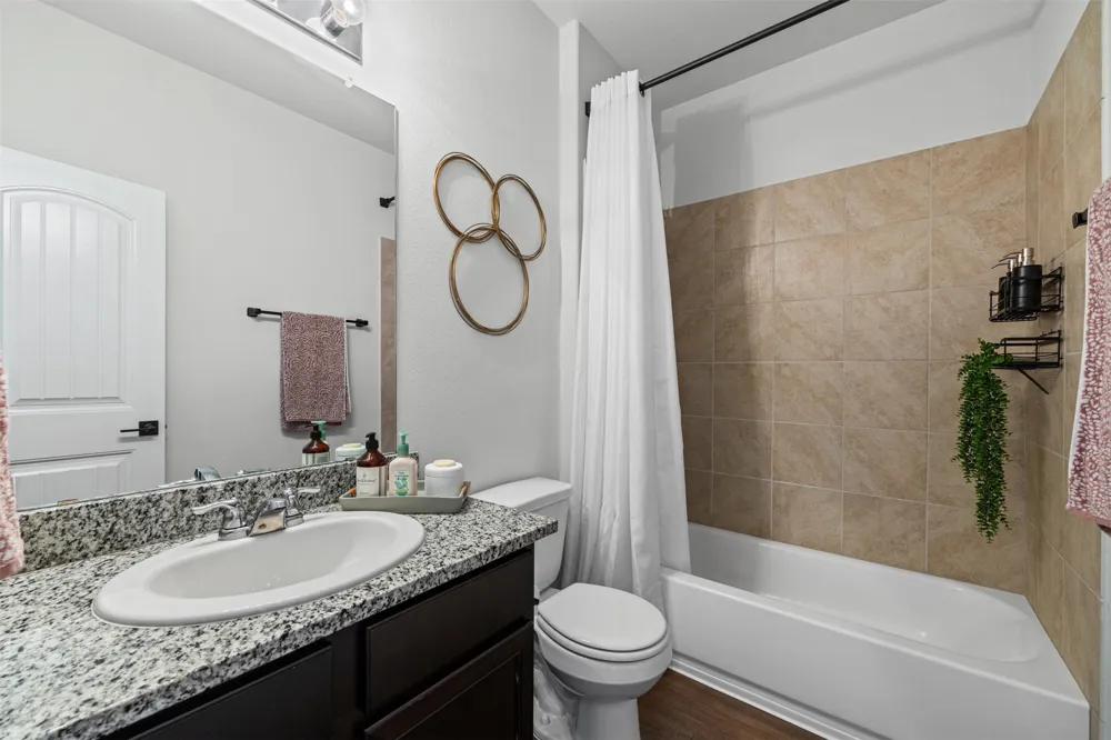 2038 Buttonwood Street Lancaster, TX 75146
