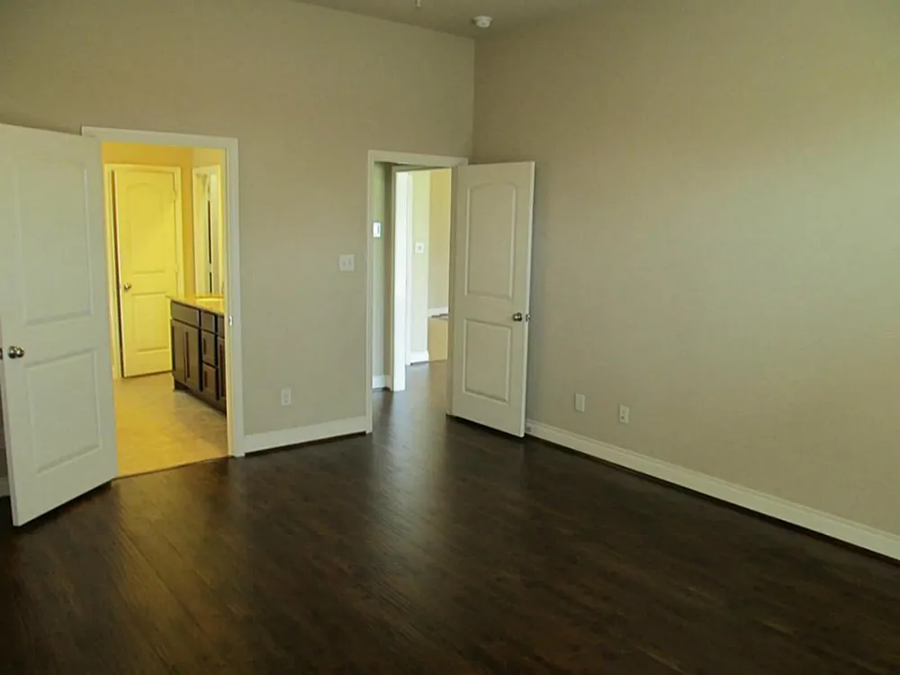 14104 Green Thicket Drive Pearland, TX 77584