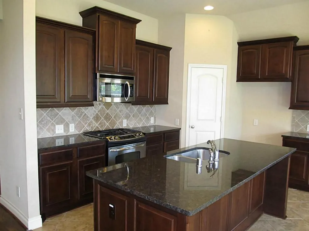 14104 Green Thicket Drive Pearland, TX 77584