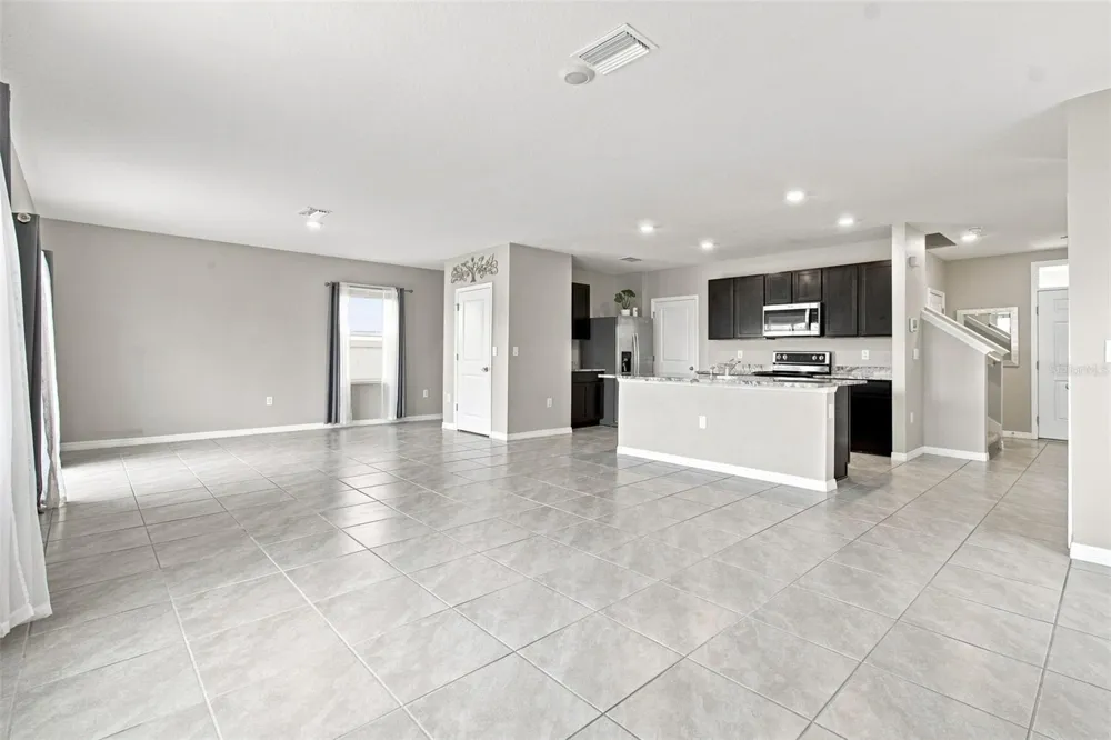 8373 CLAW GLADES LOOP Wesley Chapel, FL 33545