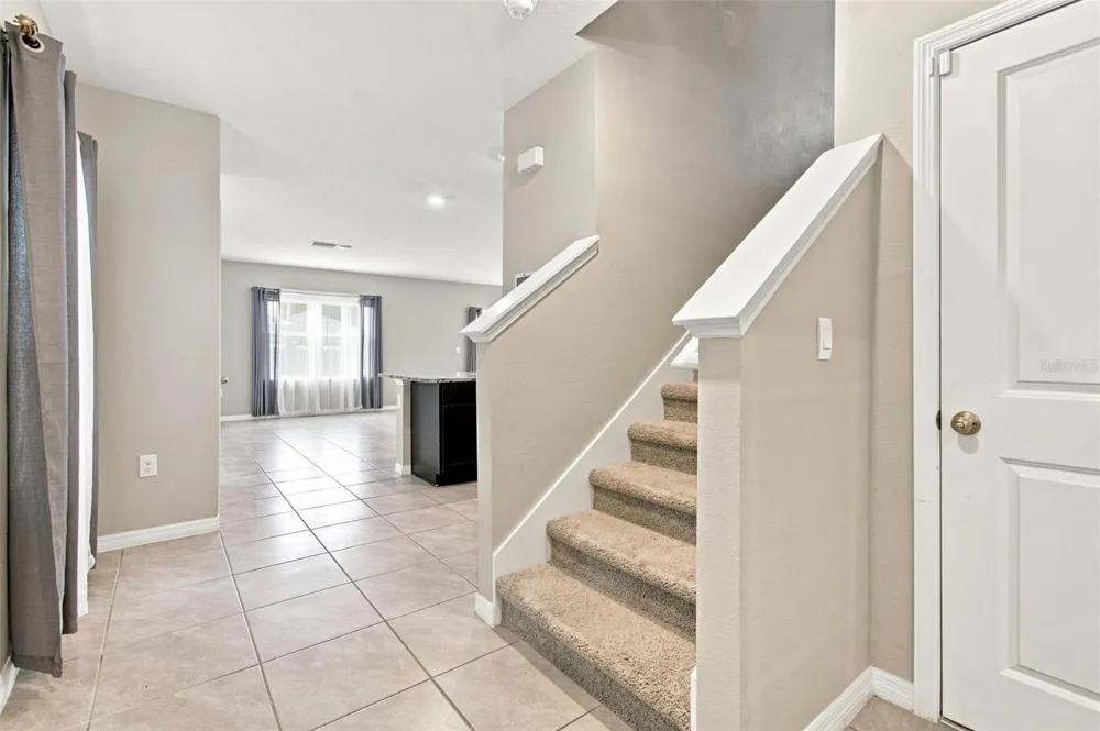 8373 CLAW GLADES LOOP Wesley Chapel, FL 33545