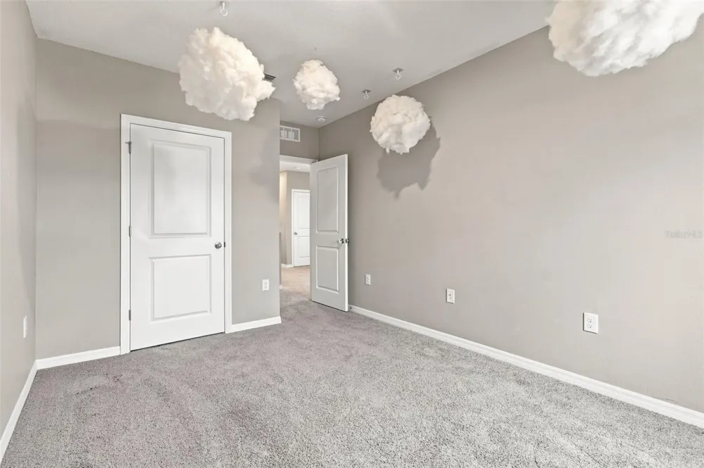 8373 CLAW GLADES LOOP Wesley Chapel, FL 33545