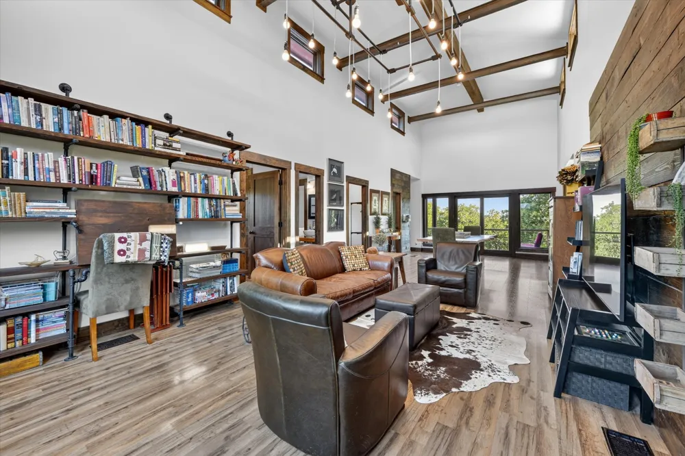 1831 Chapman Court Aledo, TX 76008