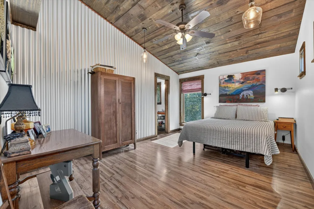 1831 Chapman Court Aledo, TX 76008