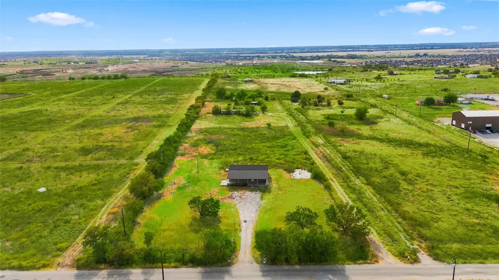 5715 Smiley Road Celina, TX 75009