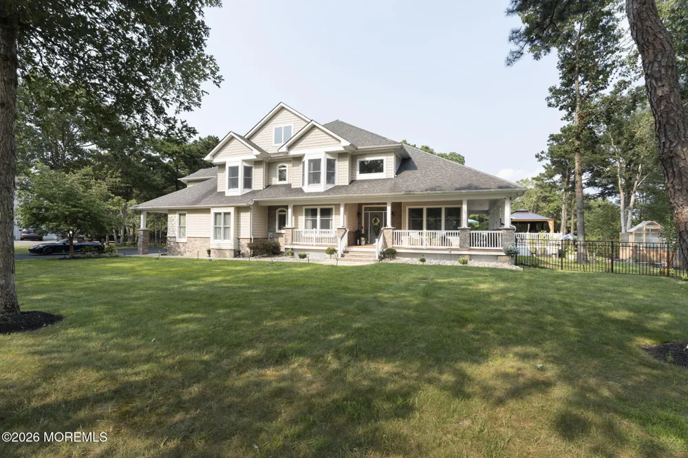 10 Cranberry Harvest Court Jackson, NJ 08527