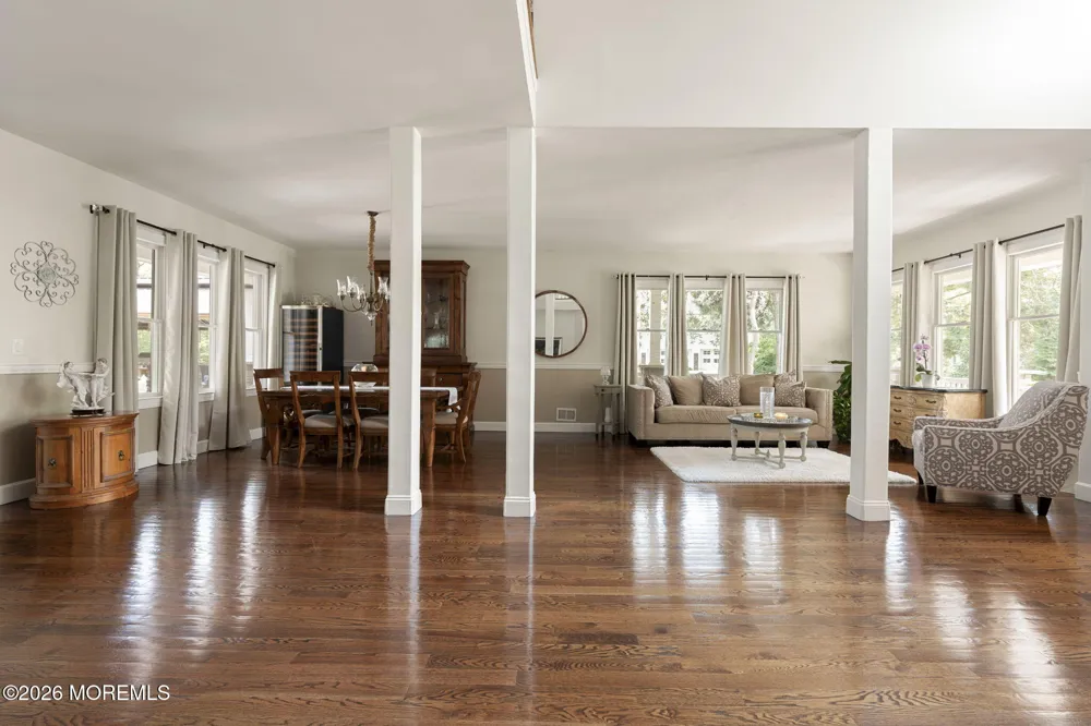 10 Cranberry Harvest Court Jackson, NJ 08527