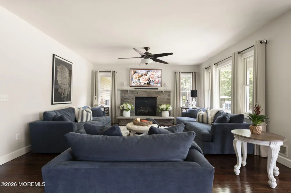 10 Cranberry Harvest Court Jackson, NJ 08527