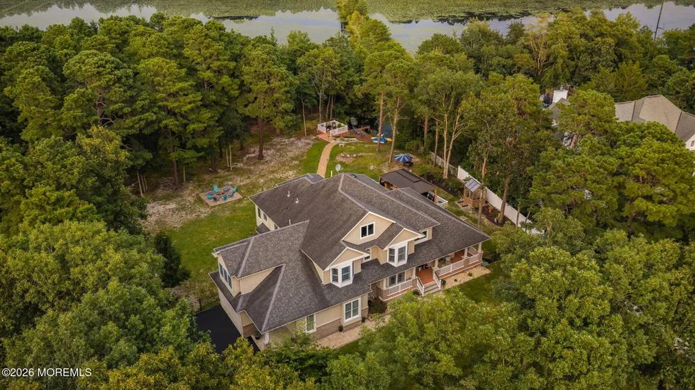 10 Cranberry Harvest Court Jackson, NJ 08527