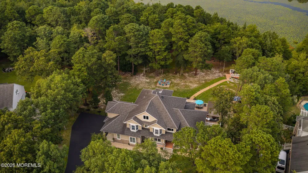 10 Cranberry Harvest Court Jackson, NJ 08527