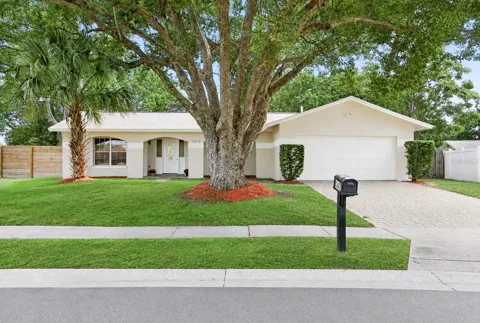 1442 CANTERBURY CIRCLE