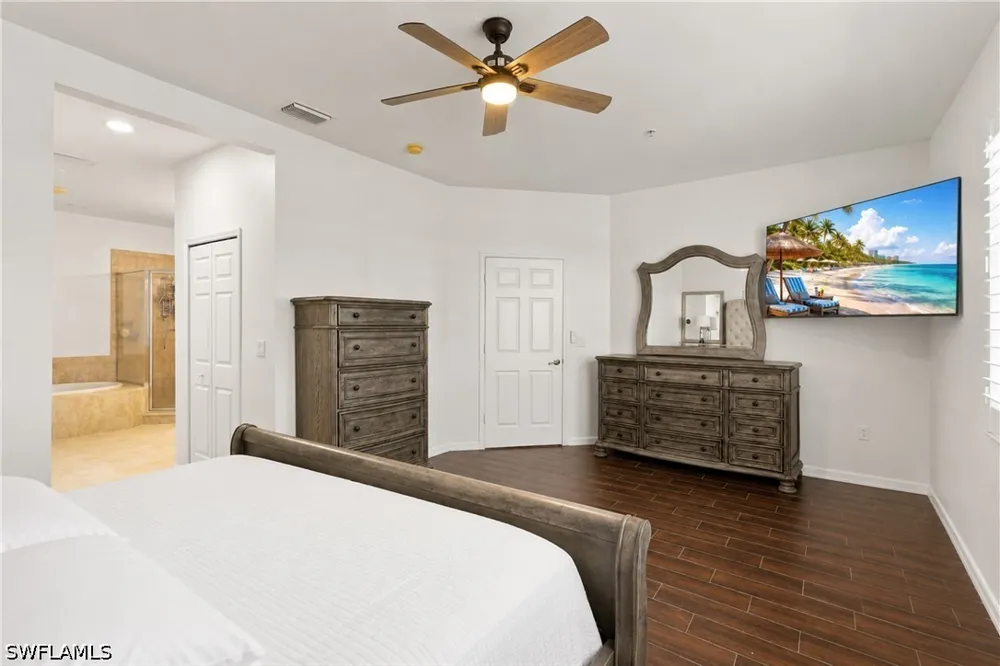 Goldenrod Lane #201 Alva, FL 33920