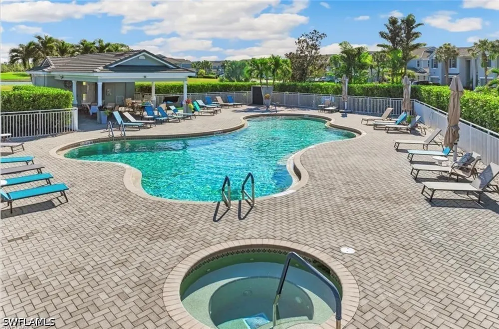 Goldenrod Lane #201 Alva, FL 33920