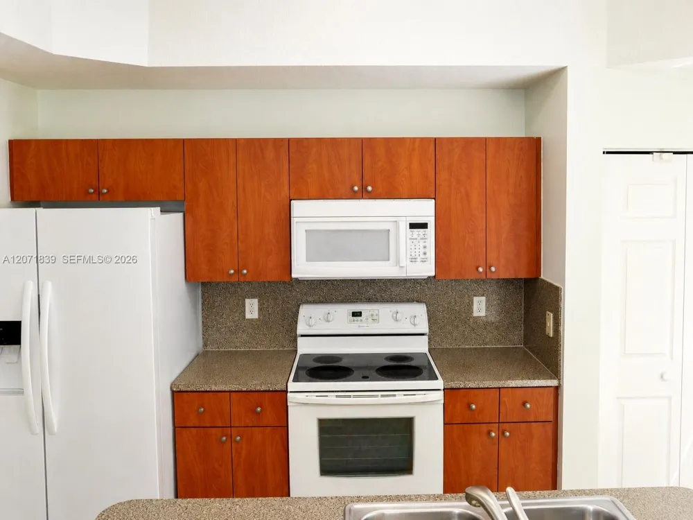 4974 E White Mangrove Way E #4974 Dania Beach, FL 33312