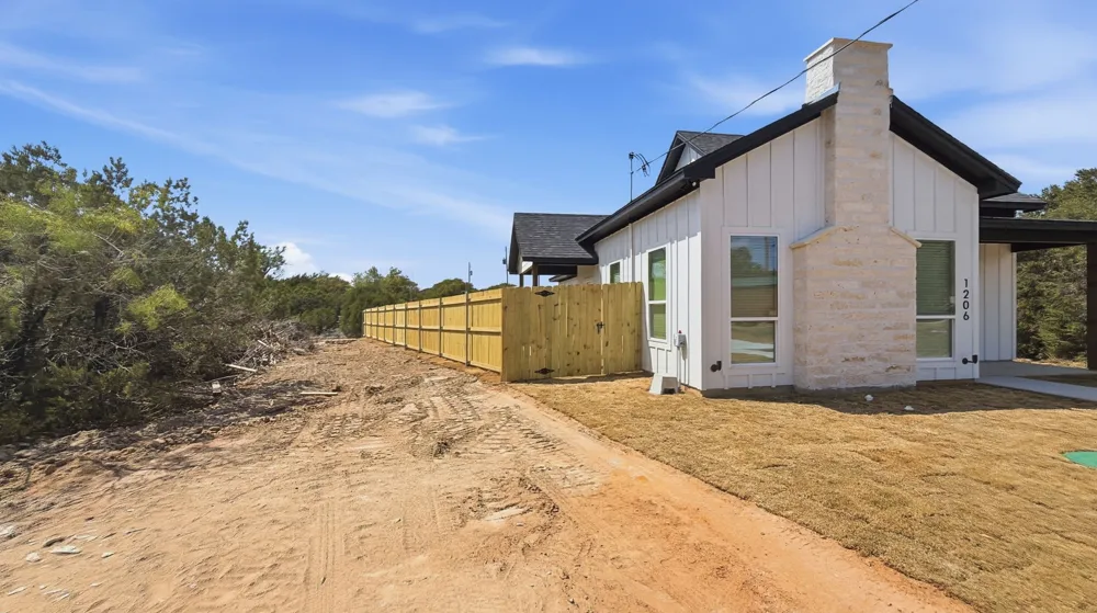1206 Thicket Court Granbury, TX 76048