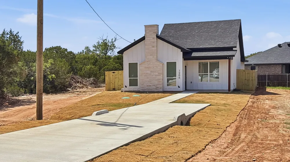 1206 Thicket Court Granbury, TX 76048