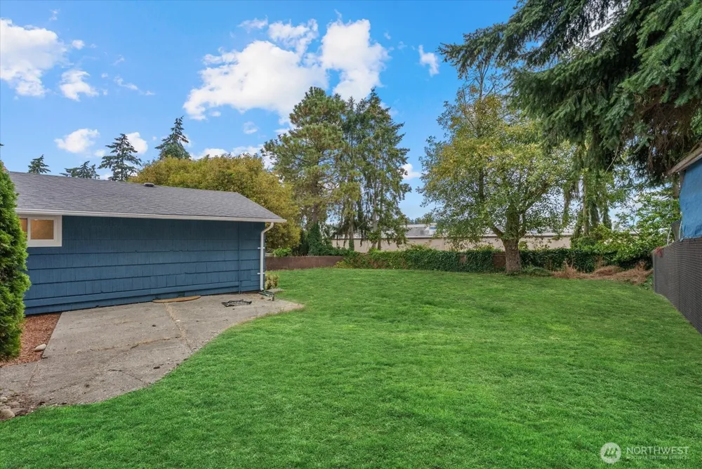 31344 13th Ave S Federal Way, WA 98003