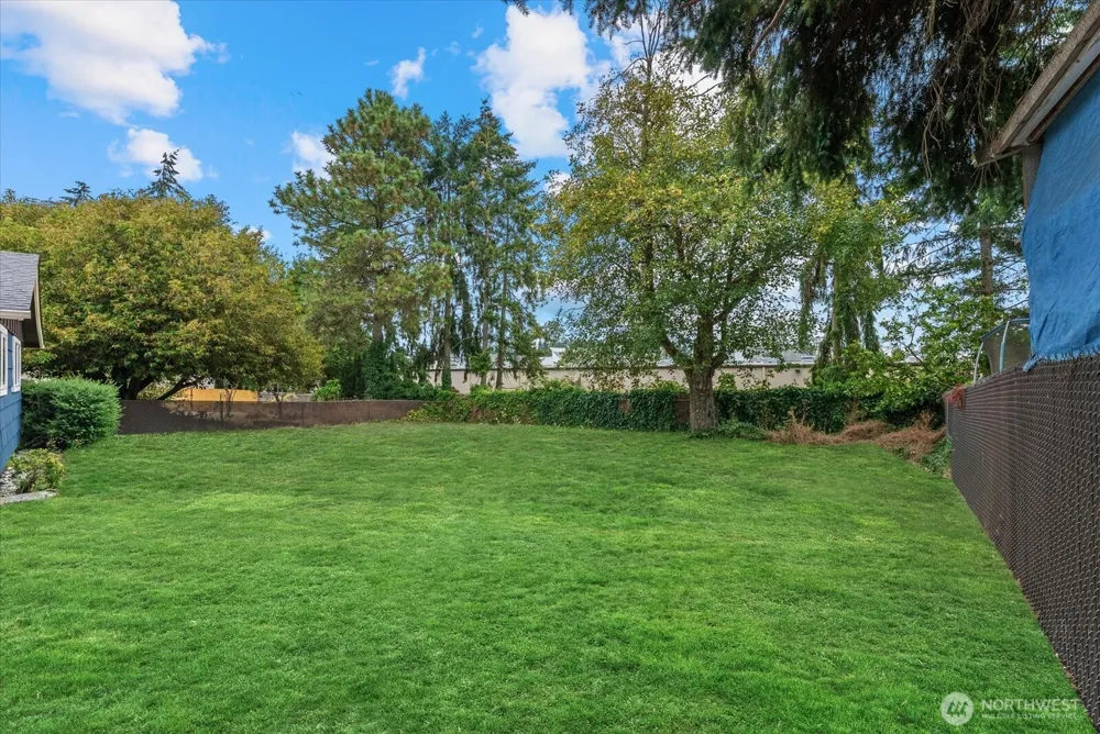 31344 13th Ave S Federal Way, WA 98003