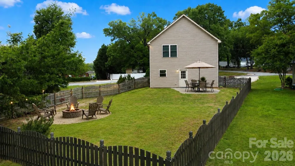 212 Old Centergrove Road Kannapolis, NC 28083