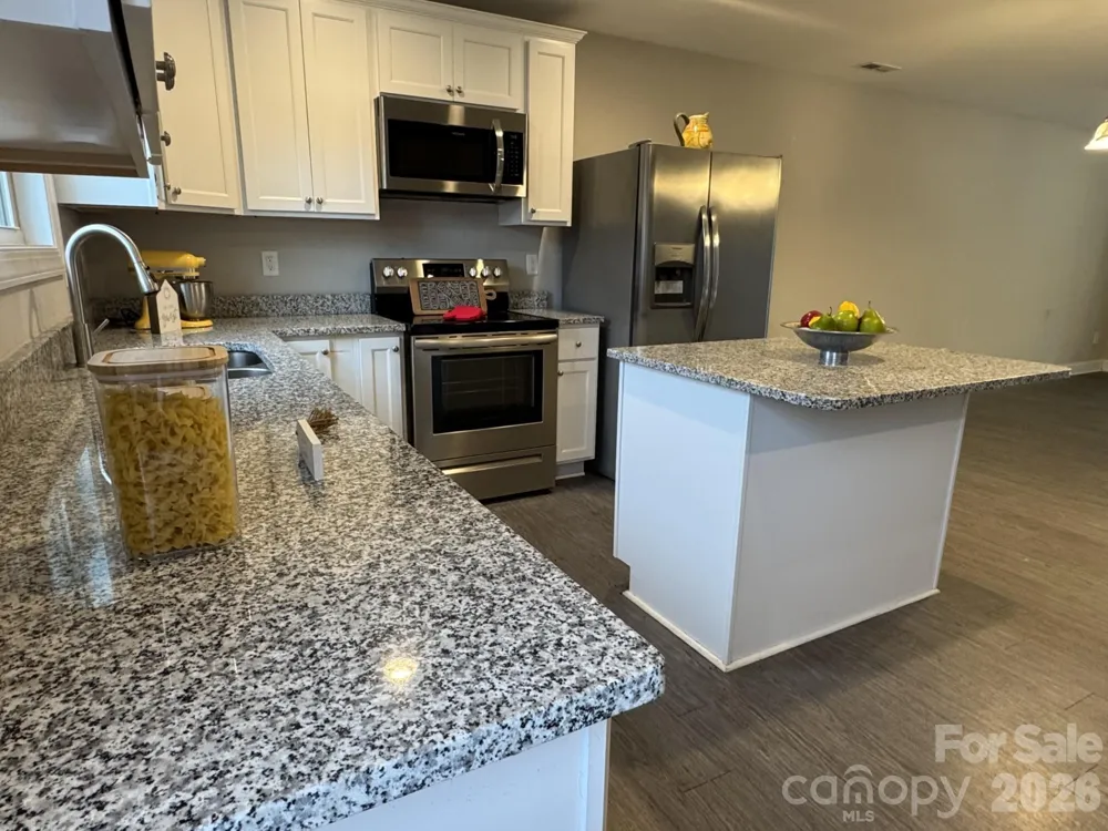 212 Old Centergrove Road Kannapolis, NC 28083
