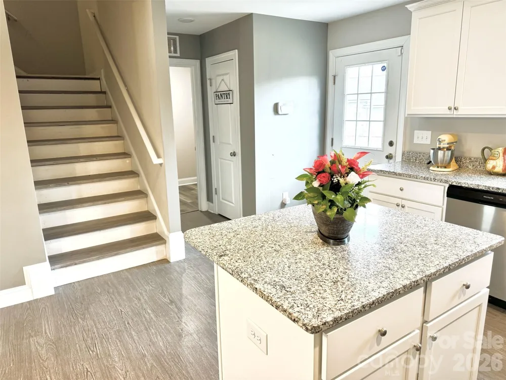 212 Old Centergrove Road Kannapolis, NC 28083