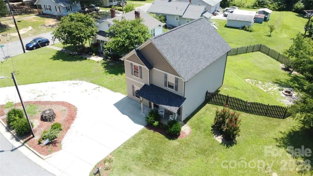 212 Old Centergrove Road Kannapolis, NC 28083