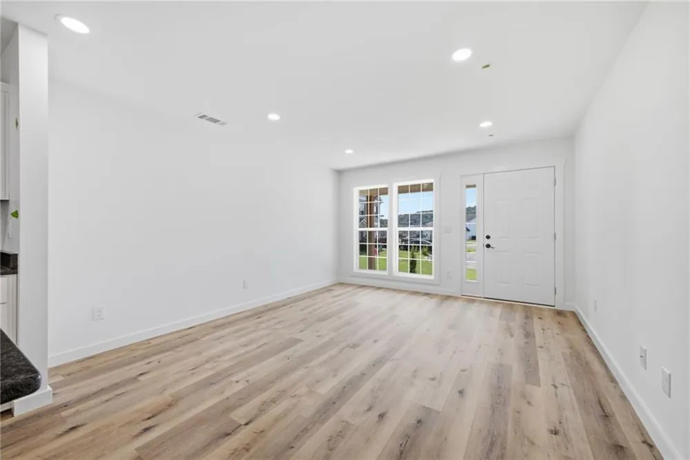 305 Legacy Lane Calhoun, GA 30701