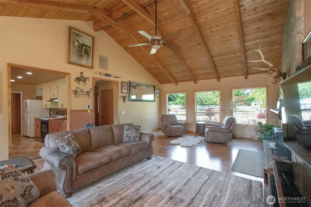 870 Thorton Drive Sequim, WA 98382
