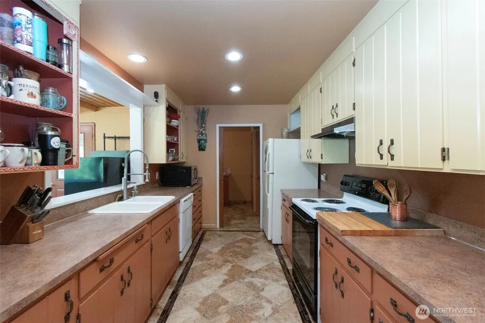 870 Thorton Drive Sequim, WA 98382