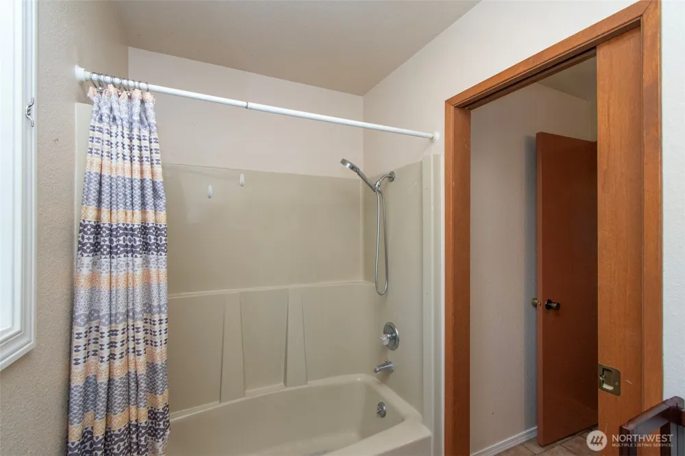 870 Thorton Drive Sequim, WA 98382