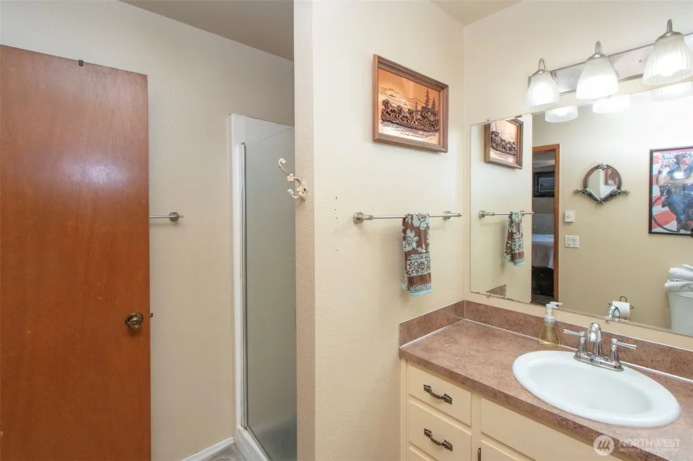 870 Thorton Drive Sequim, WA 98382