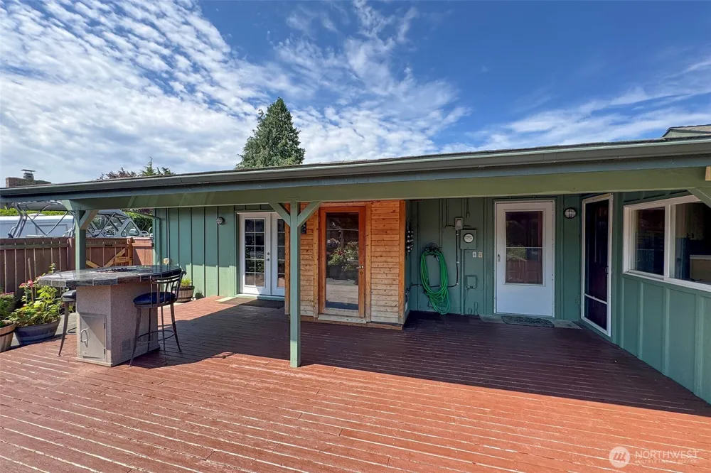 870 Thorton Drive Sequim, WA 98382