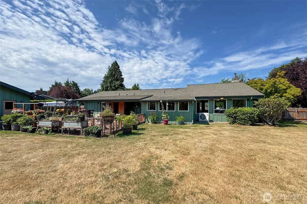 870 Thorton Drive Sequim, WA 98382
