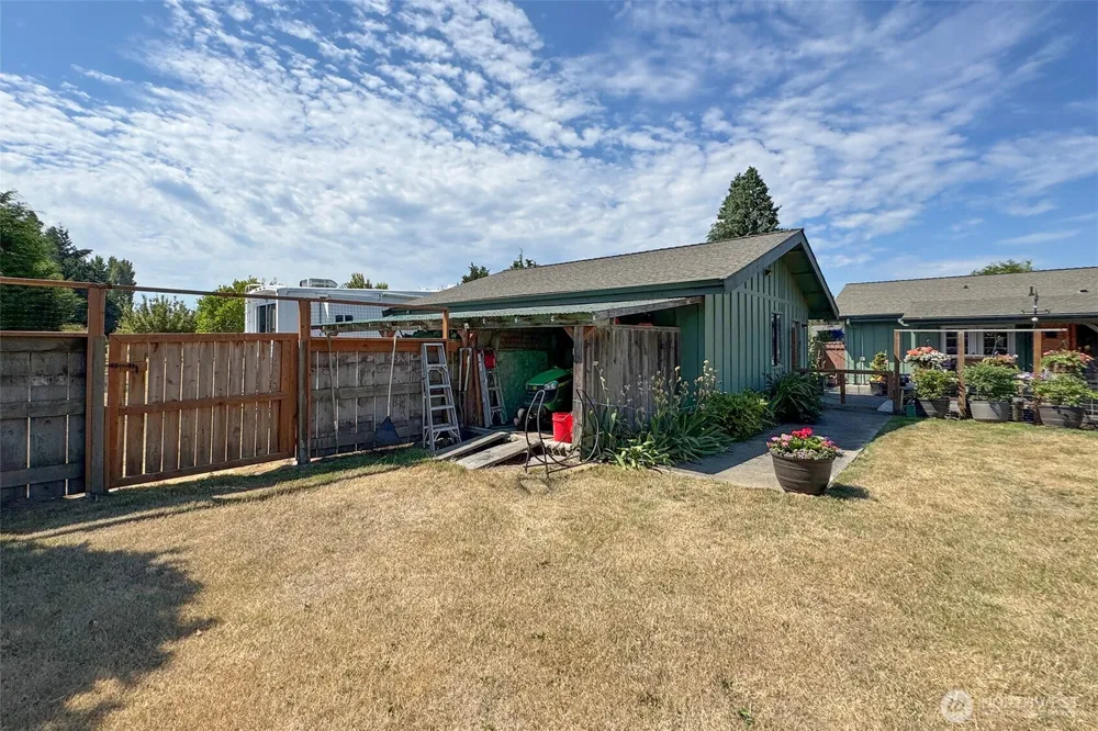 870 Thorton Drive Sequim, WA 98382
