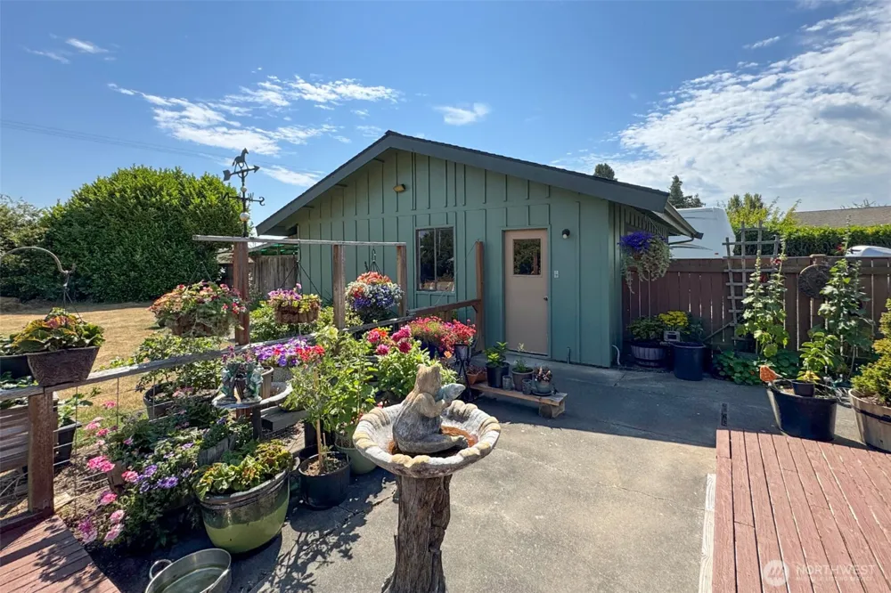 870 Thorton Drive Sequim, WA 98382