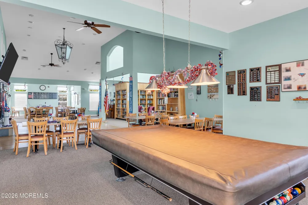 82 Robin Lane Barnegat, NJ 08005