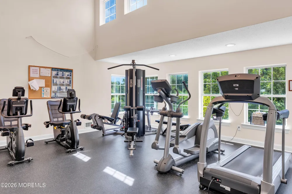 82 Robin Lane Barnegat, NJ 08005