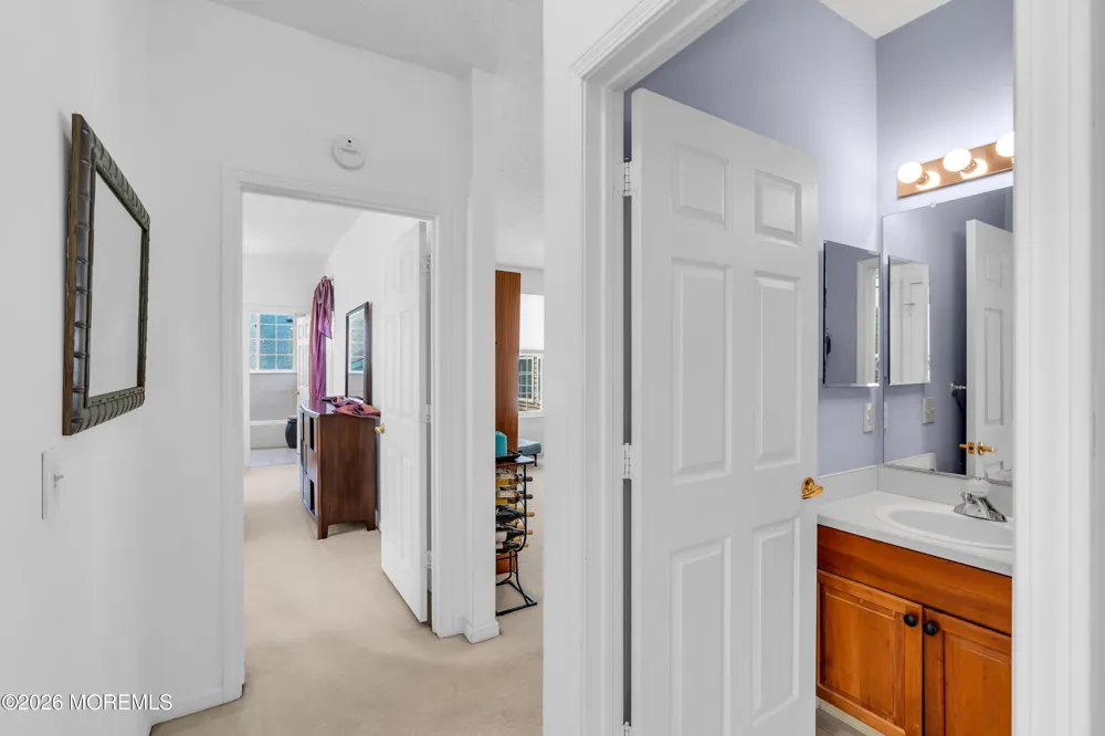 82 Robin Lane Barnegat, NJ 08005
