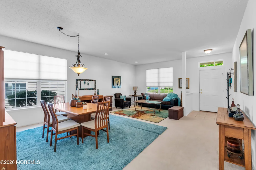 82 Robin Lane Barnegat, NJ 08005