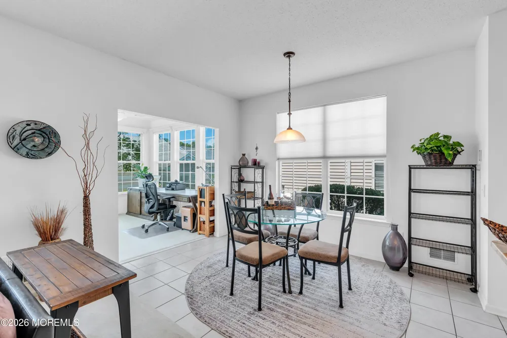 82 Robin Lane Barnegat, NJ 08005