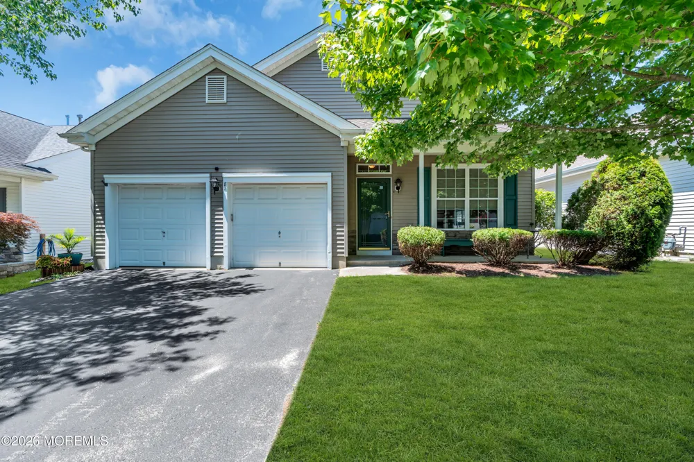 82 Robin Lane Barnegat, NJ 08005